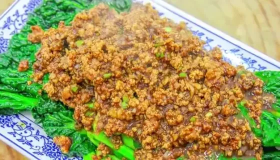 肉沫黑白菜